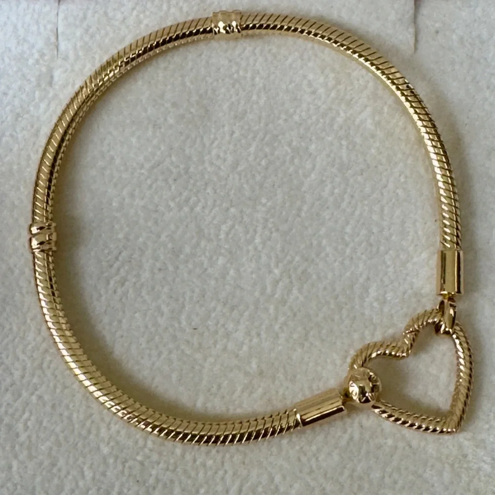 ❗️NEW❗️Pandora 14k Gold  Moments Heart Closure Snake Chain Bracelet 6.3 Inches - Picture 4 of 10